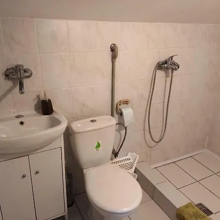 V Sukromi Ubytovanie v rodine *