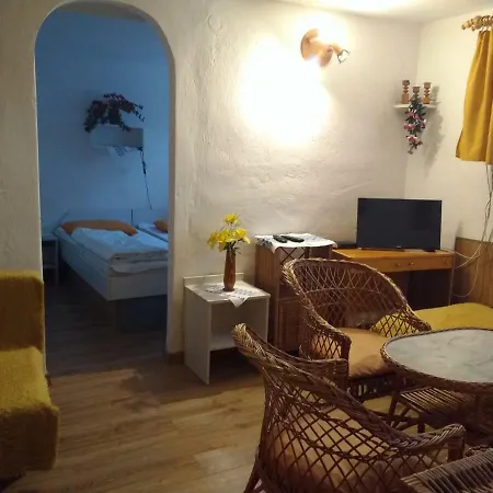 V Sukromi Ubytovanie v rodine *