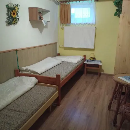 Проживание в семье V Sukromi *