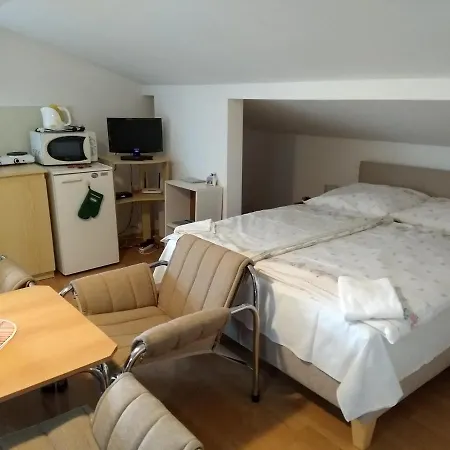 V Sukromi * Liptovský Ján